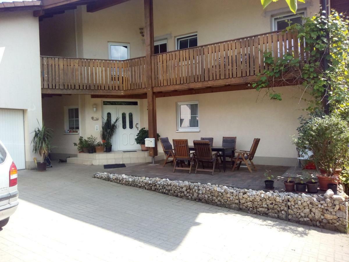 Gaestezimmer Fechheim Homestay